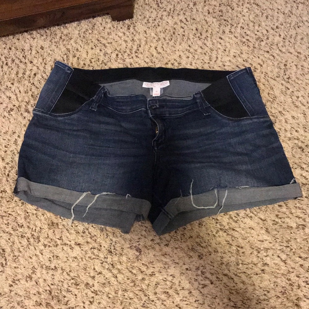 Isabel Maternity shorts.